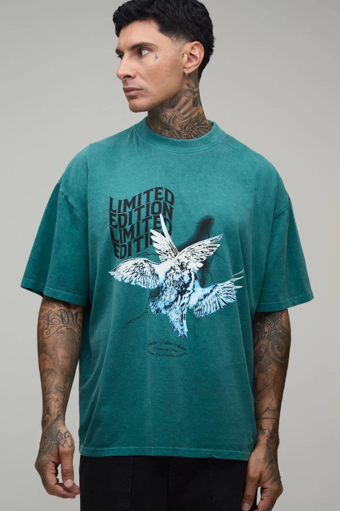 T-shirt Graphique Colombe Délavé Oversize Grande Taille