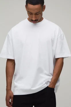 boohooMAN T-shirt Graphique Floral Monochrome Oversize<Homme T-Shirts Impriméstendances|T-Shirts