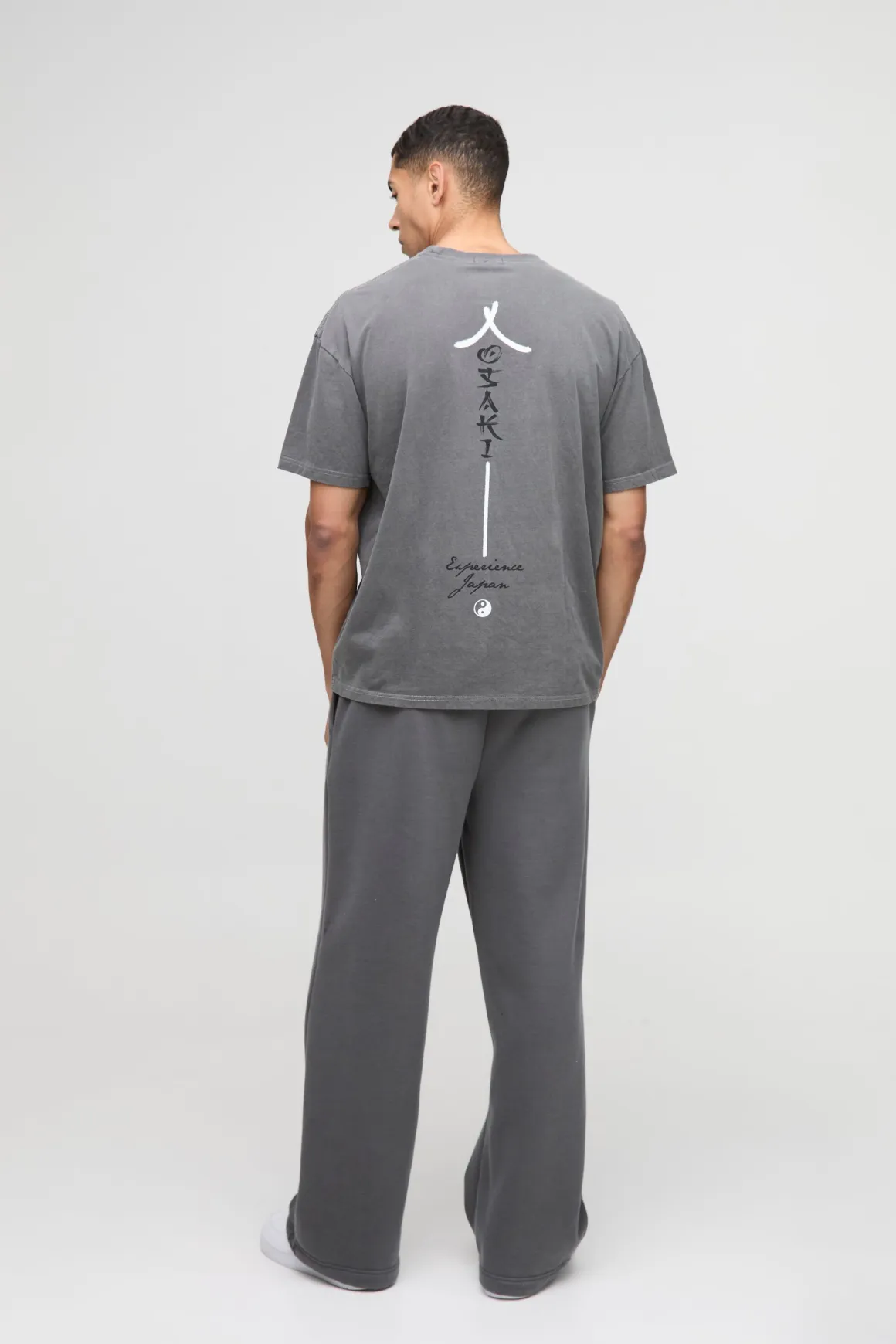 T-Shirt Graphique Japonais Délavé Oversize