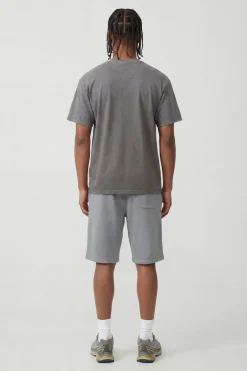 boohooMAN T-shirt Gris Anthracite Oversize Imprimé Graffiti Worldwide Effet Spray Délavé<Homme T-Shirts Impriméstendances|T-Shirts