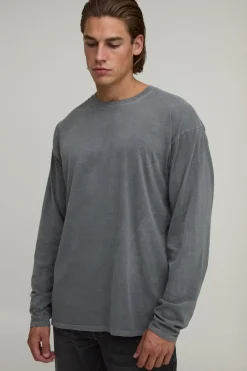 boohooMAN T-shirt Gris Délavé À Manches Longues Coupe Oversize Imprimé Paris<Homme T-Shirts Impriméstendances|T-Shirts