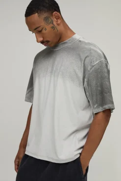 T-shirt Gris Oversize Boxy À Coutures Apparentes Et Finition Spray Wash Style Varsity