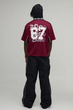 boohooMAN T-shirt Grunge Varsity Surdimensionné Col En V Avec Maille De Strass<Homme T-Shirts Tall|Tout Afficher