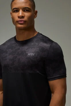 T-shirt Homme Active Coupe Regular À Blocs De Couleur Camouflage
