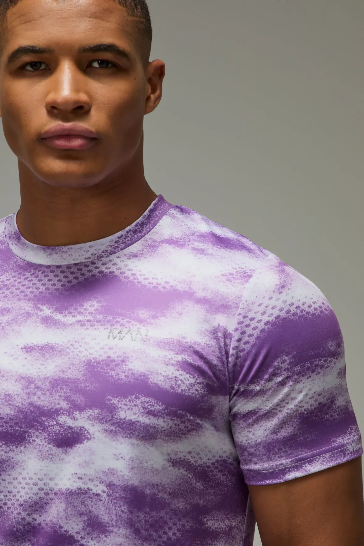 T-shirt Homme Coupe Regular Active À Imprimé Nuage Abstrait