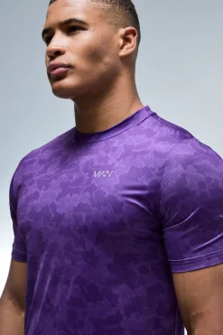 boohooMAN T-shirt Homme Coupe Regular À Imprimé Géo Camouflage Active<Femme T-Shirts|Athleisure