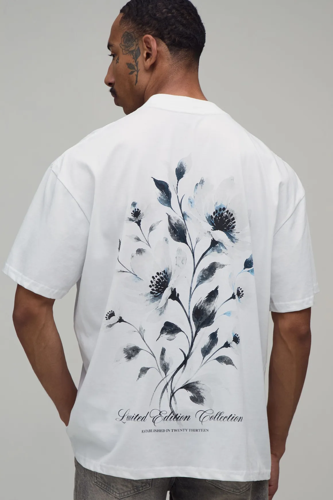 T-shirt Homme Oversize À Imprimé Floral Et Lettrage Graphique