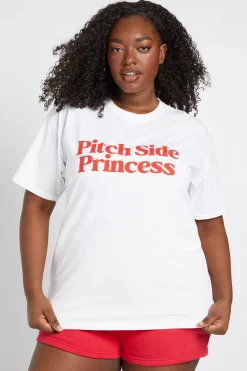 boohoo T-shirt Imprimé Football Princesse Des Tribunes Grande Taille<Femme Tops