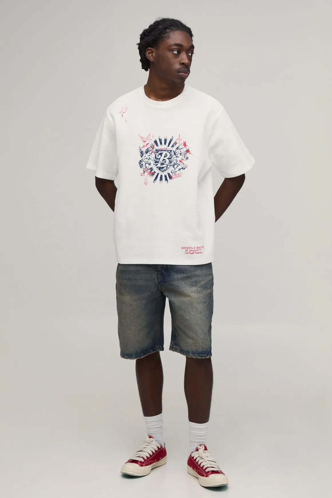 T-shirt À Manches Courtes Coupe Décontractée Imprimé Gaufré Doodle
