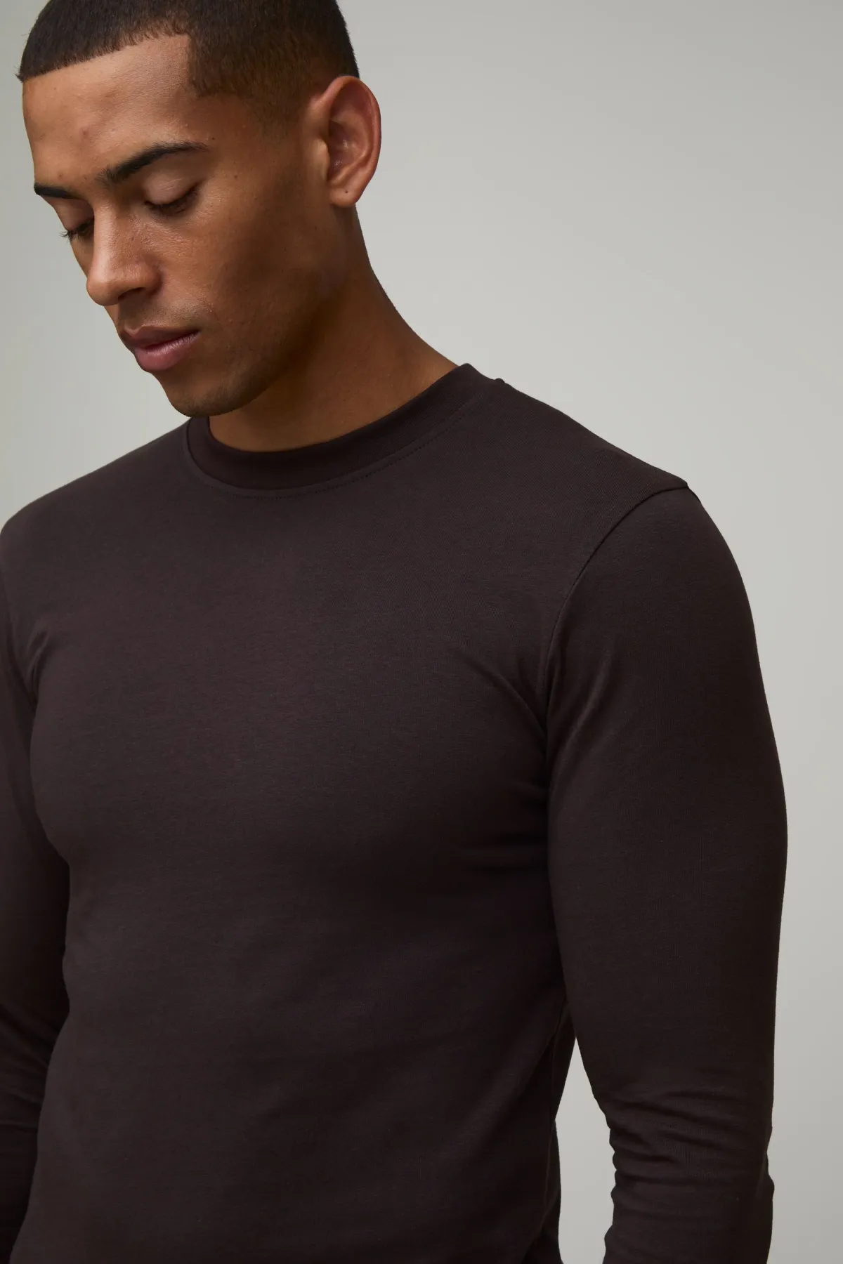 boohooMAN T-shirt À Manches Longues Ajusté Essentiel<Homme T-Shirts|Essentiels