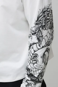 boohooMAN T-Shirt Manches Longues Surdimensionné Graphique Dragon Tall<Homme Tout Afficher|Tout Afficher