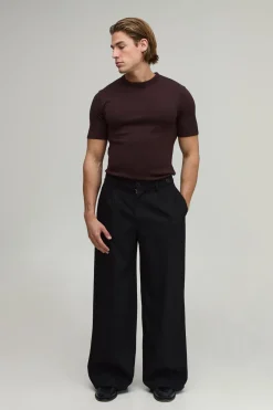 T-shirt Moulant En Maille Douce À Coupe Musclée