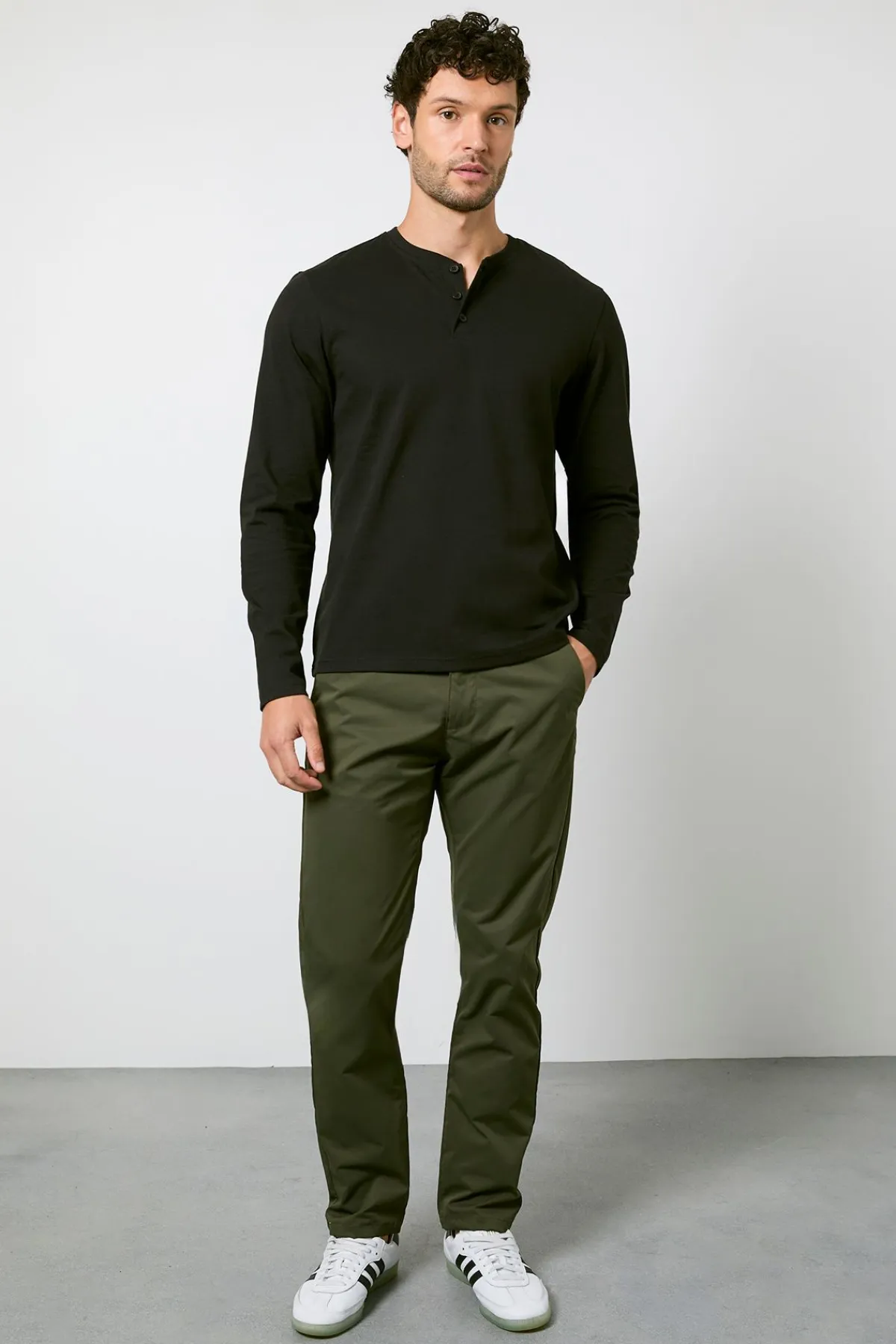 Burton T-Shirt Noir à Manches Longues Col Grand-Père<Homme T-Shirts