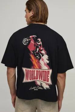 boohooMAN T-shirt Oversize Boxy Imprimé Moto Worldwide<Homme T-Shirts Impriméstendances|T-Shirts