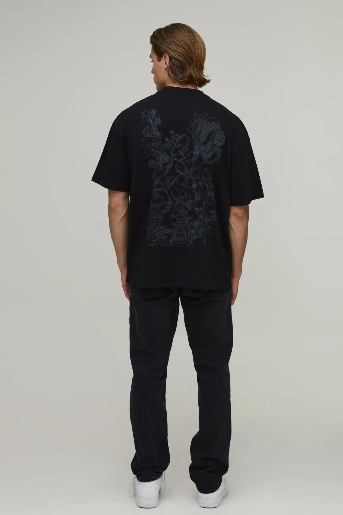 T-shirt Noir Oversize À Imprimé Dragon Tonal