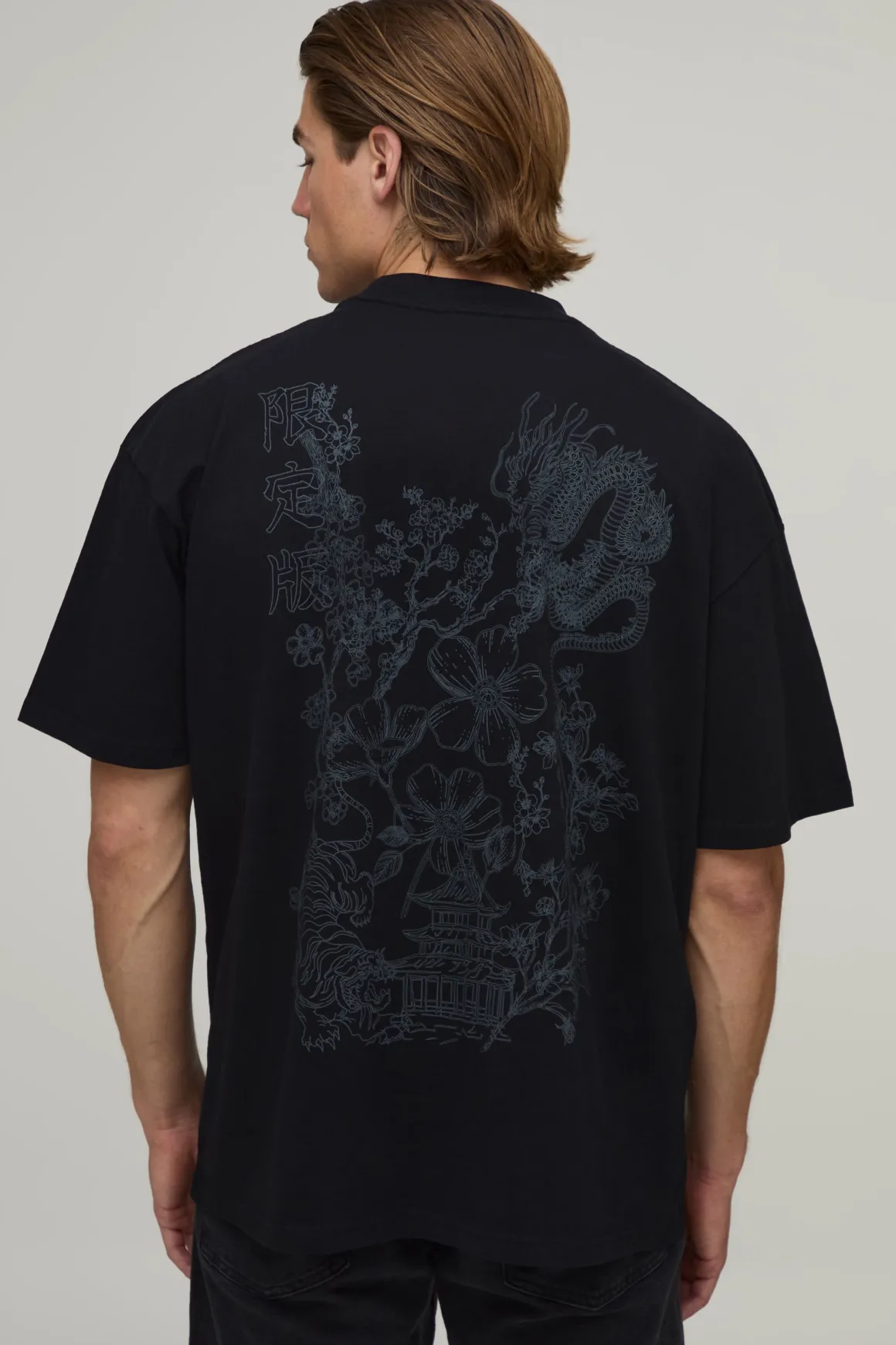 T-shirt Noir Oversize À Imprimé Dragon Tonal