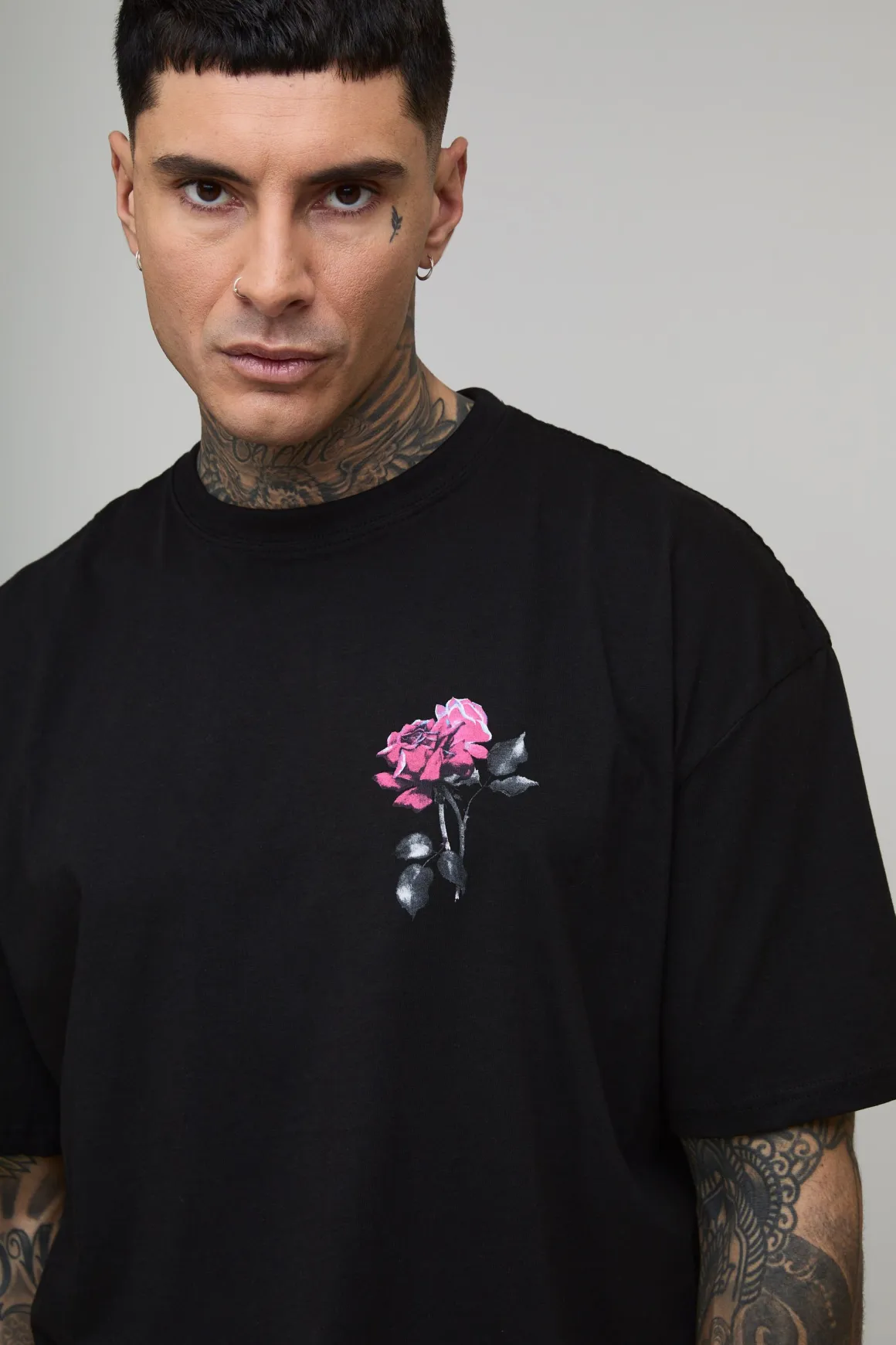T-shirt officiel à imprimé rose surdimensionné