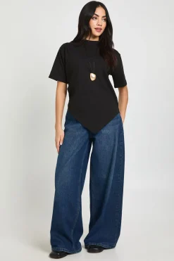 T-Shirt à Ourlet Asymétrique