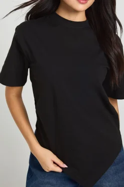 T-Shirt à Ourlet Asymétrique