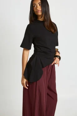 T-shirt À Ourlet Drapé Asymétrique