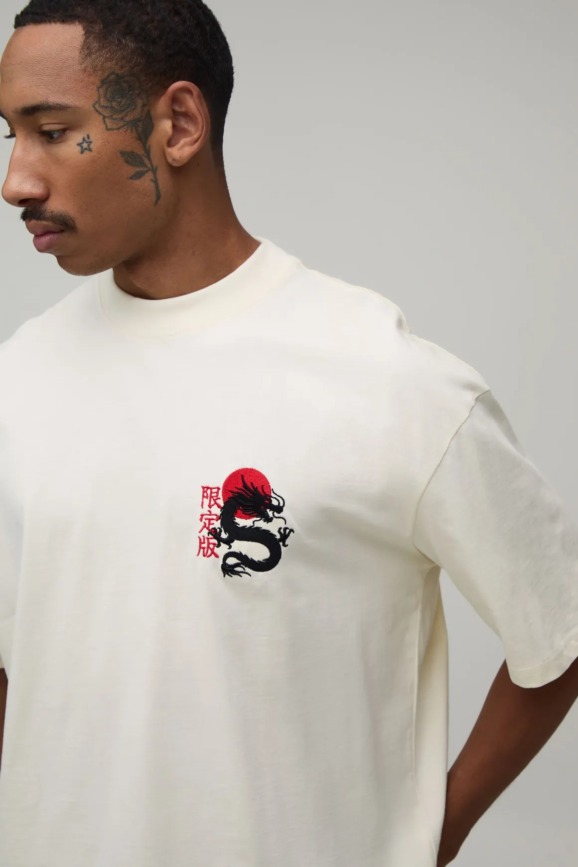 T-shirt Oversize Ample Avec Broderie Dragon