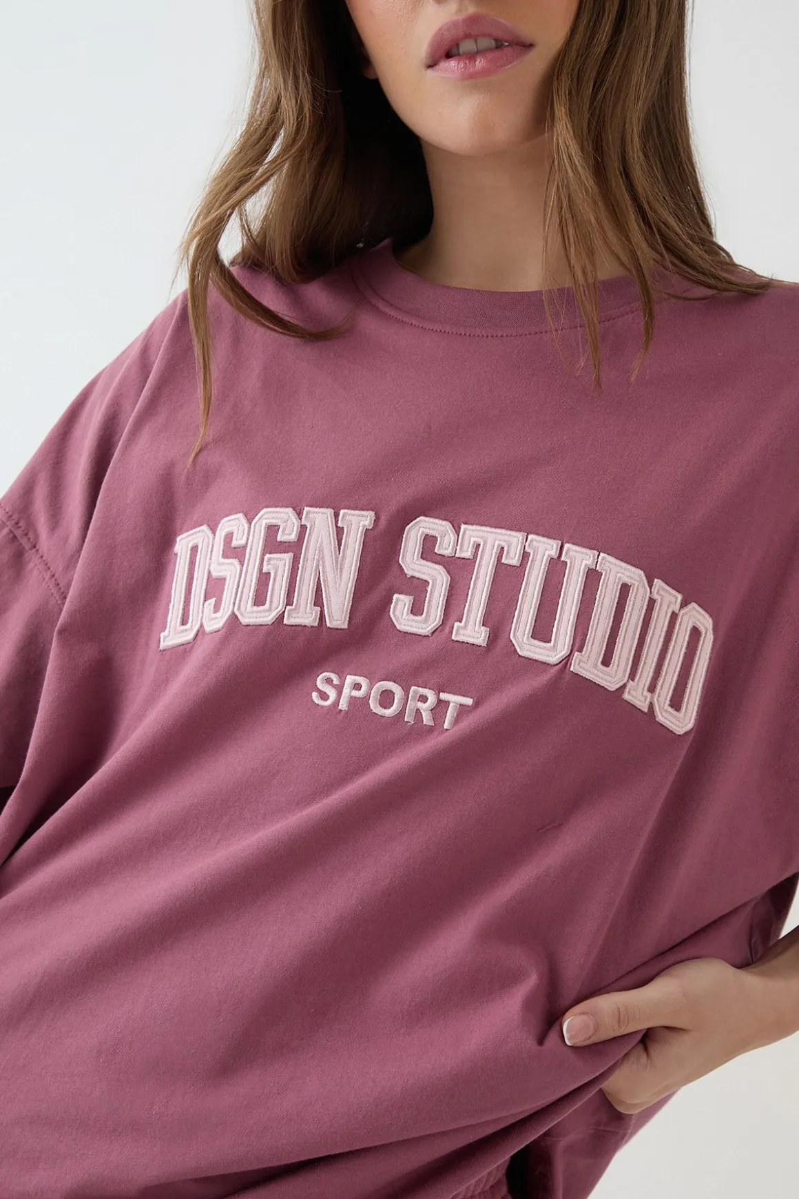 T-shirt Oversize À Appliqué Dsgn Studio