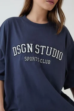 T-shirt Oversize À Appliqué Dsgn Studio