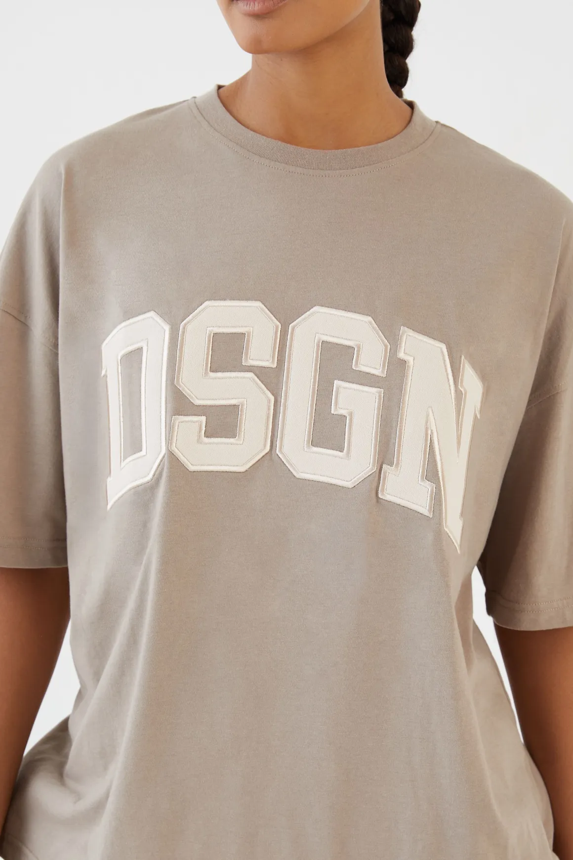 T-shirt Oversize À Appliqué Dsgn Studio