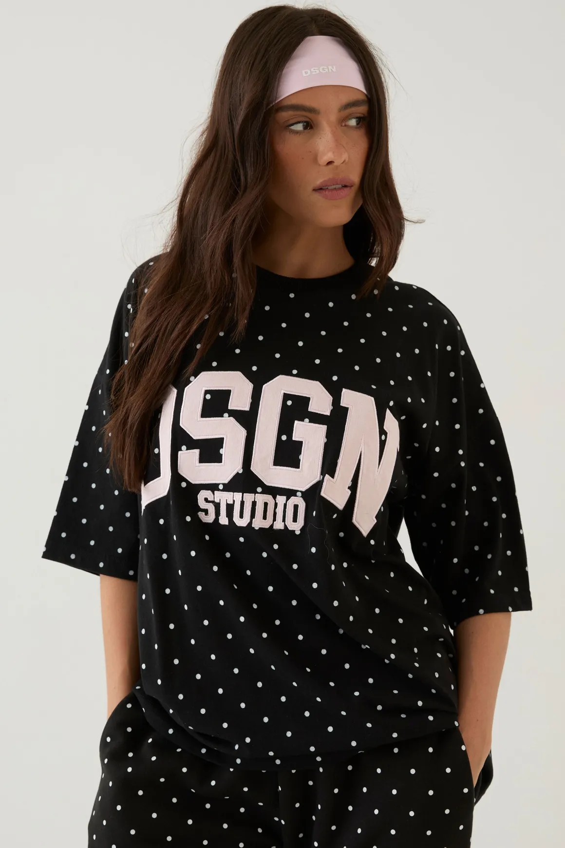 T-shirt Oversize À Appliqué À Pois Dsgn Studio