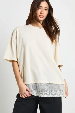 boohoo T-shirt Oversize avec Bordure en Dentelle à l'Ourlet<Femme Satin Et Dentelle|Tops