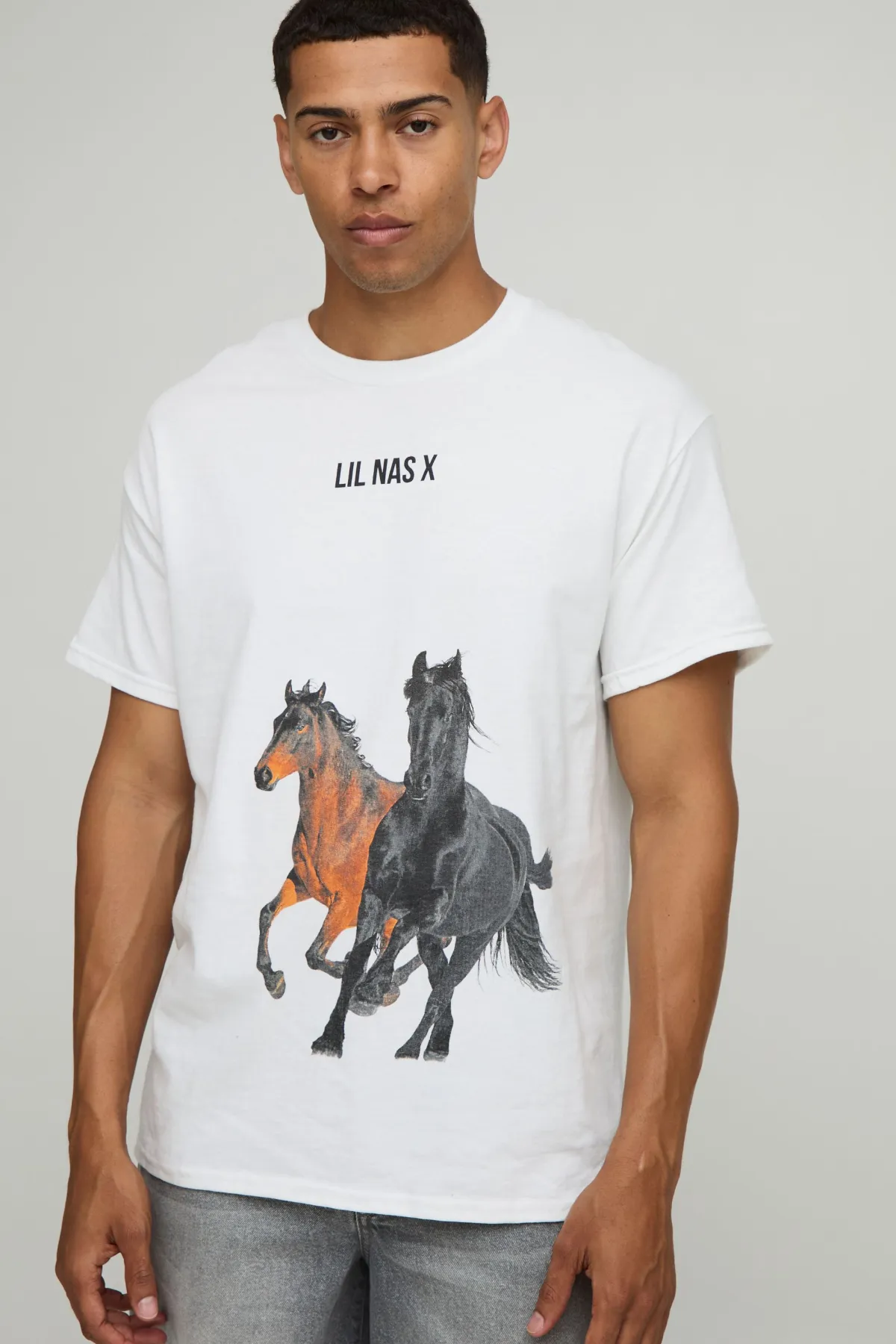 boohooMAN T-shirt oversize Lil Nas X sous licence<Homme T-Shirts Impriméstendances|T-Shirts
