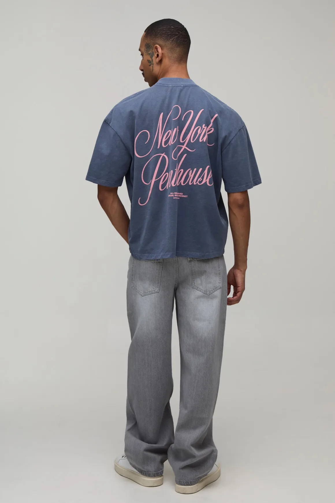 T-shirt Oversize Bleu Marine Délavé Avec Imprimé Synthétiqueff Penthouse
