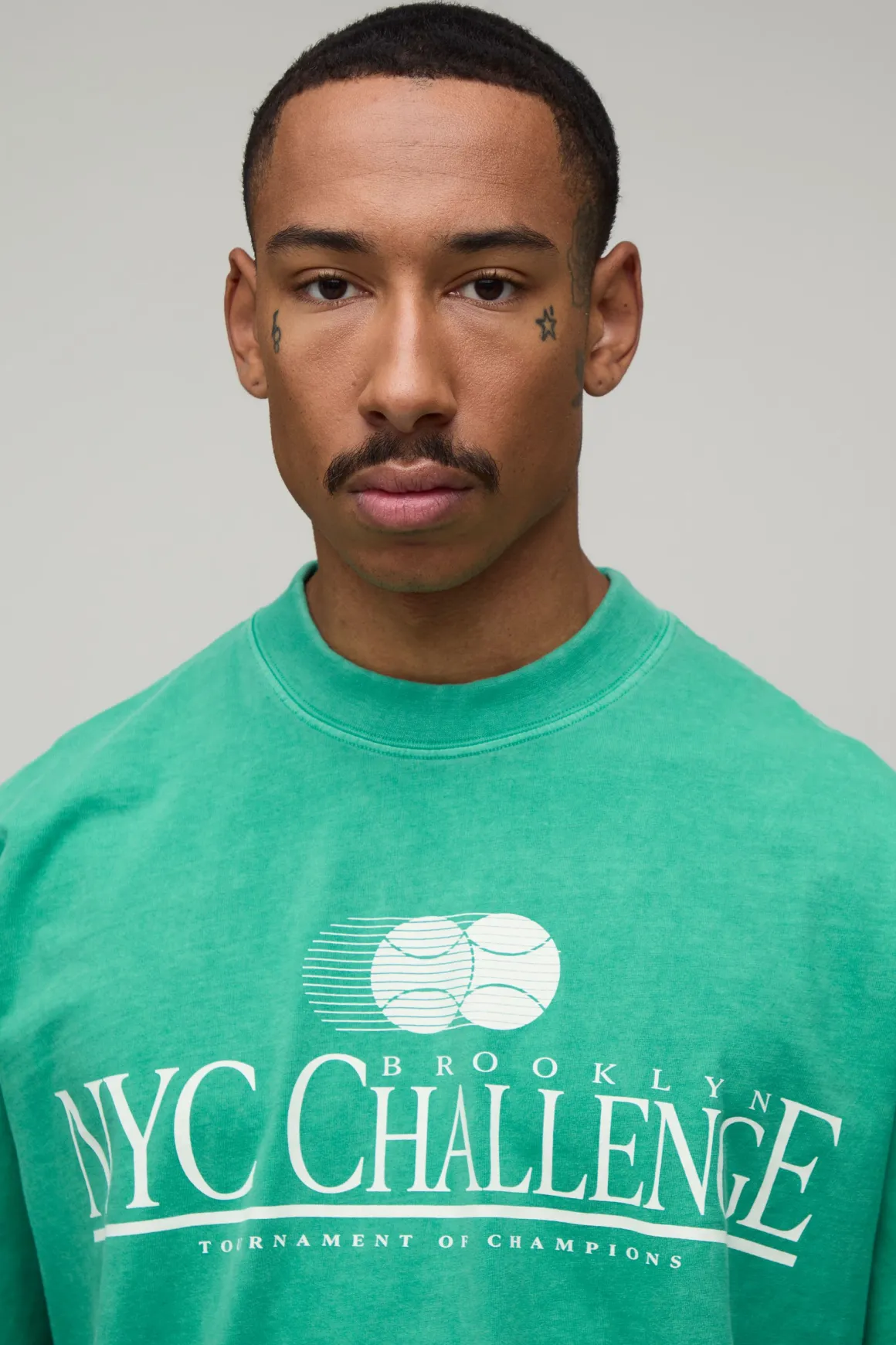 T-shirt Oversize Boxy Délavé Vert Avec Imprimé Nyc Challenge