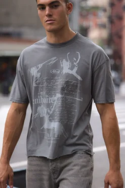 boohooMAN T-shirt Oversize Boxy Effet Usé Imprimé Grunge Délavage Vintage<Homme T-Shirts Impriméstendances|T-Shirts