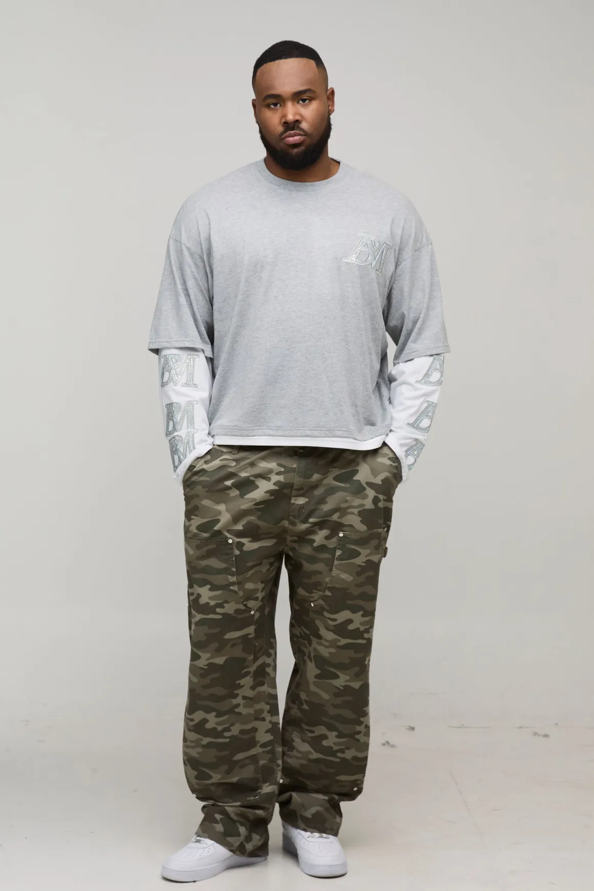 T-shirt Oversize Boxy À Faux Effet Superposé Avec Délavage À L'acide Et Appliqué