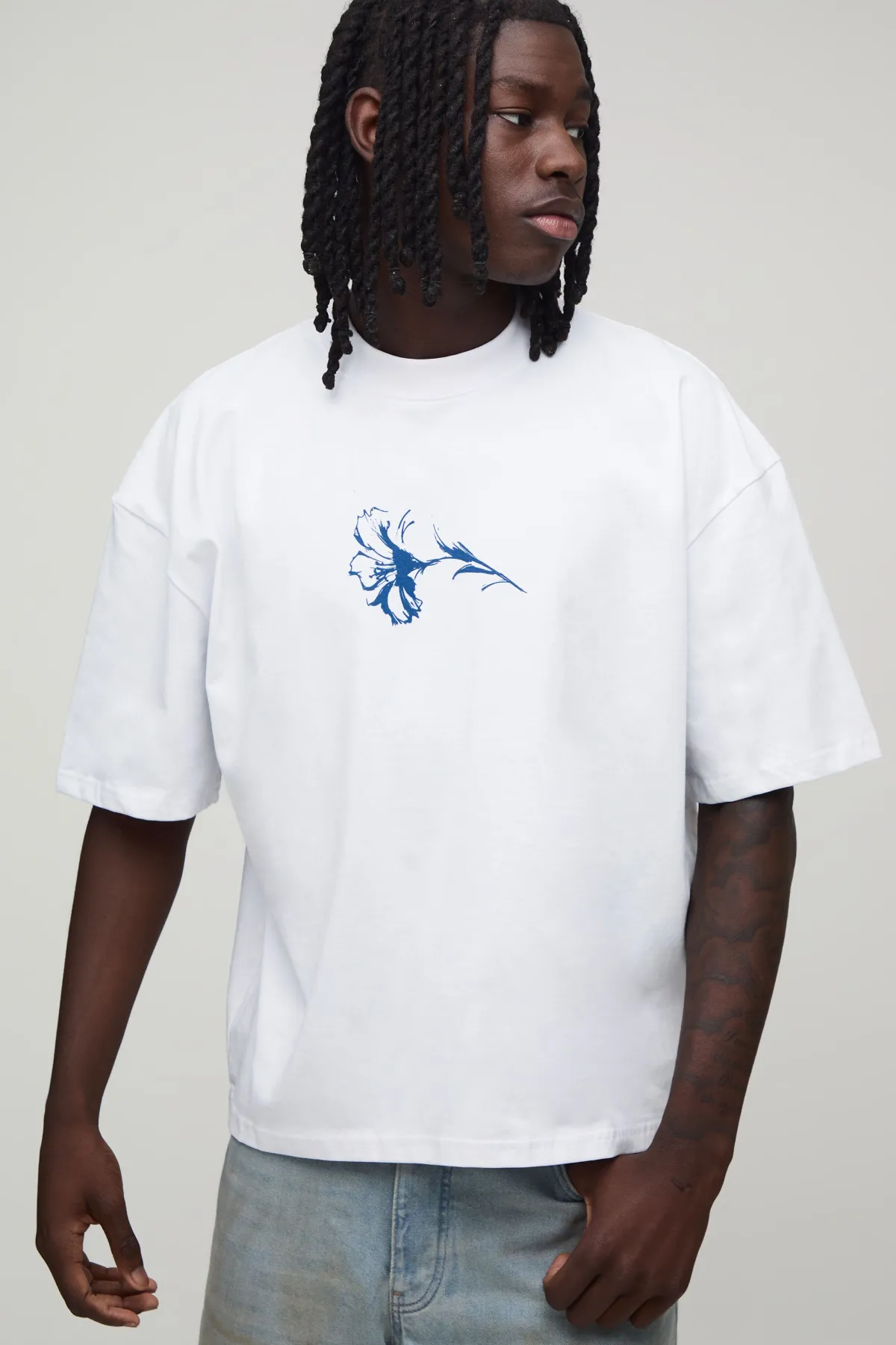 boohooMAN T-shirt Oversize Boxy À Micro Imprimé Floral<Homme T-Shirts Impriméstendances|T-Shirts