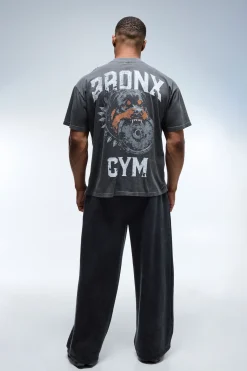 boohooMAN T-shirt Oversize Col Allongé Active Bronx Gym Effet Délavé<Femme Tout Afficher Activewear|Athleisure
