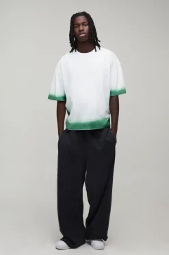 boohooMAN T-shirt Oversize Coupe Boxy Effet Spray Délavé<Homme T-Shirts