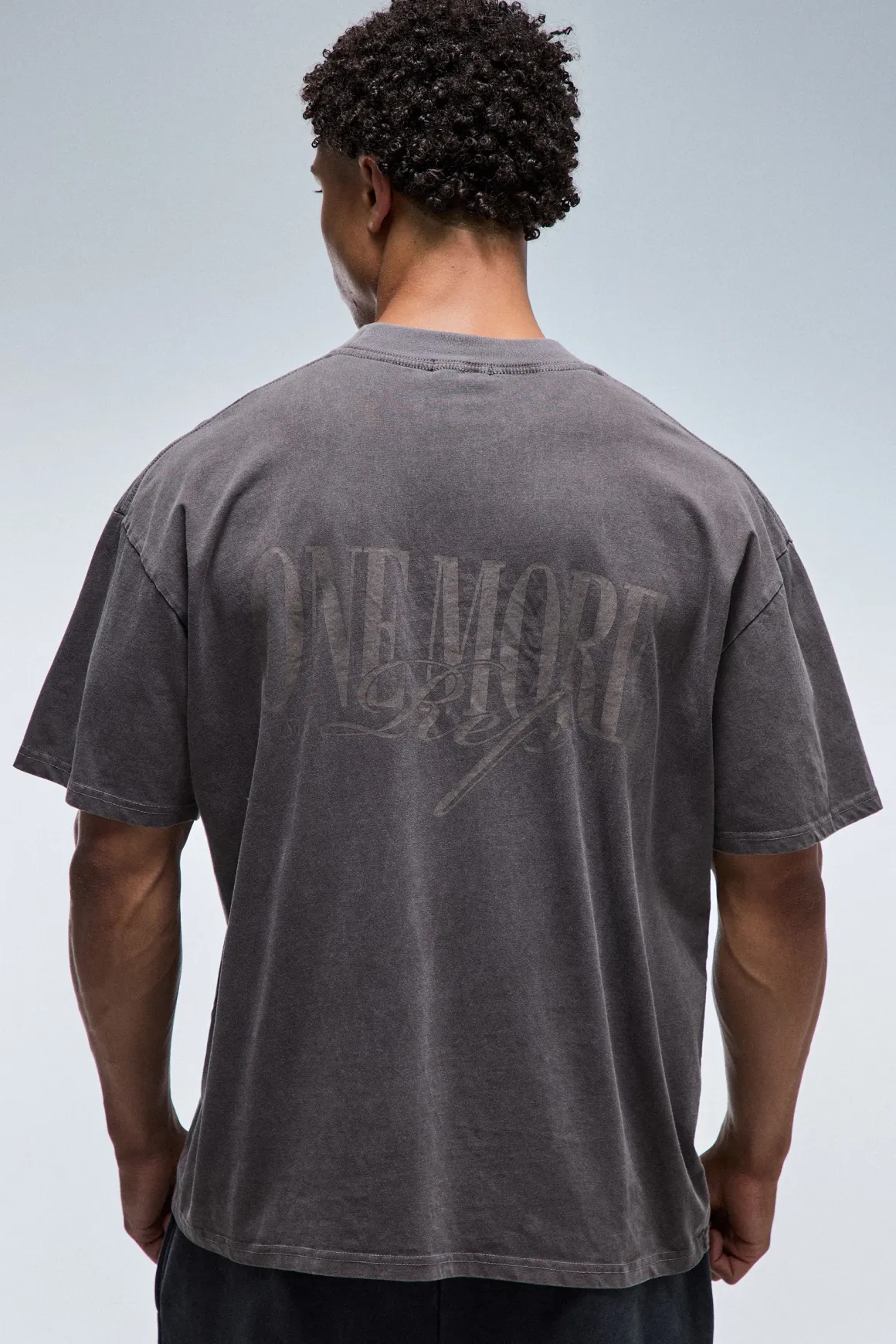 T-shirt Oversize Délavé Col Étendu Inscription One More Rep