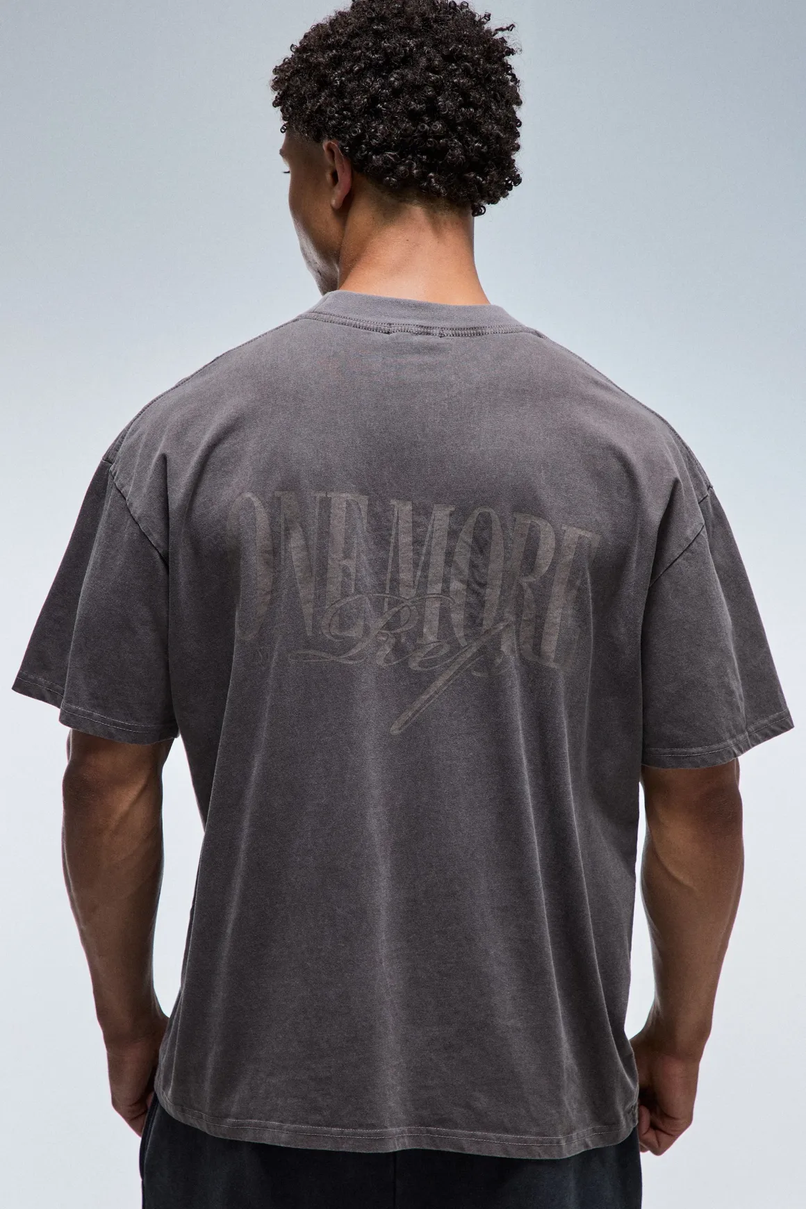 T-shirt Oversize Délavé Col Étendu Inscription One More Rep
