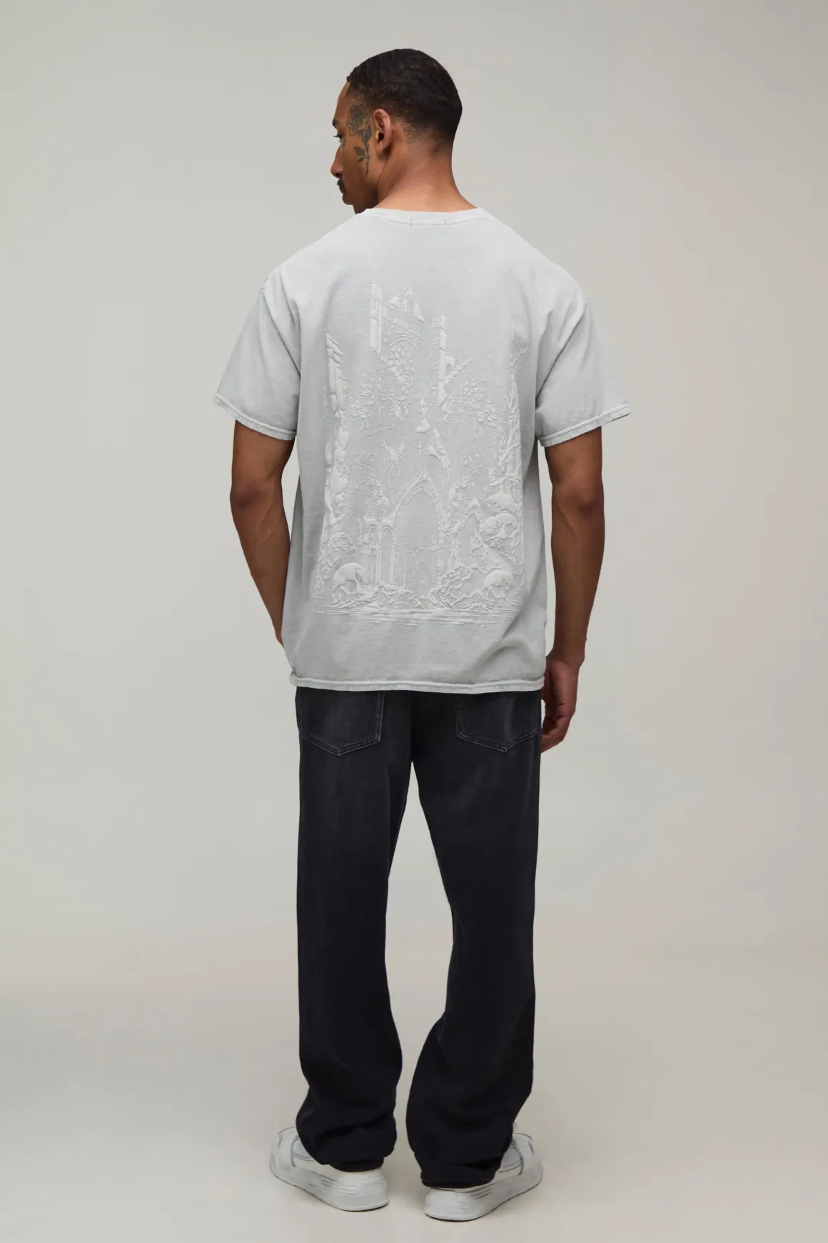 T-shirt Oversize Délavé À Imprimé Gothique Tonal