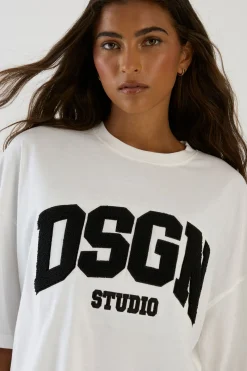 DSGN Studio T-shirt Oversize Avec Appliqué En Tissu Éponge<Femme Dsgn Studio|Tops