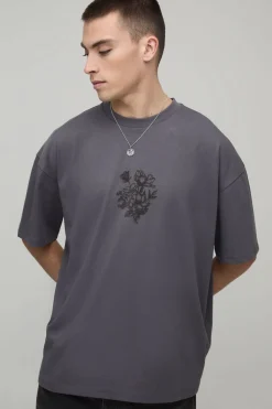 boohooMAN T-shirt Oversize À Floquage Floral<Homme T-Shirts Impriméstendances|T-Shirts