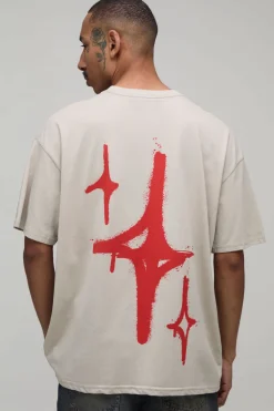 boohooMAN T-shirt Oversize Imprimé Graffiti Étoile Effet Spray<Homme Tout Afficher|T-Shirts Grande Taille