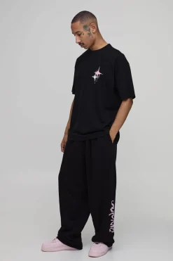 boohooMAN T-shirt Oversize À Imprimé Graffiti Spray<Homme T-Shirts Impriméstendances|T-Shirts