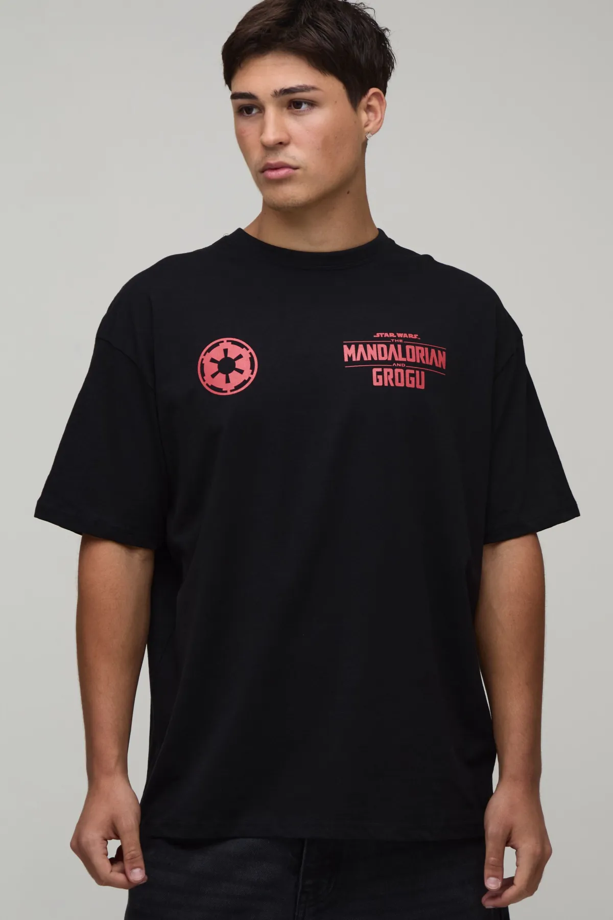 boohooMAN T-shirt Oversize Imprimé Sous Licence Mandalorian Stormtroopers<Homme T-Shirts Impriméstendances|T-Shirts