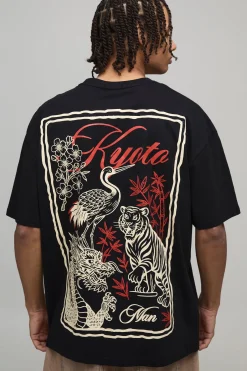 T-shirt oversize noir Kyoto, impression grand format style carte postale