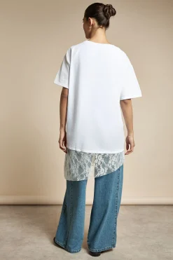 boohoo T-shirt oversize à ourlet en dentelle<Femme Satin Et Dentelle|Tops