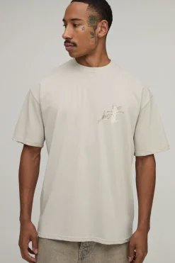 boohooMAN T-shirt Oversize Pierre À Imprimés Multiples Placés<Homme T-Shirts Impriméstendances|T-Shirts