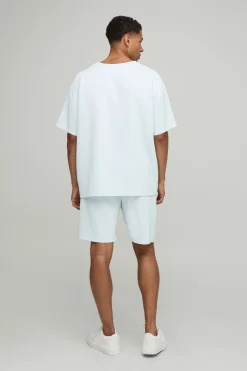 T-shirt oversize plissé et ensemble court décontracté mi-longueur